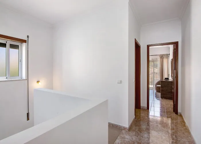 V2 A 400 M Da Da Falesia Ferienhaus *