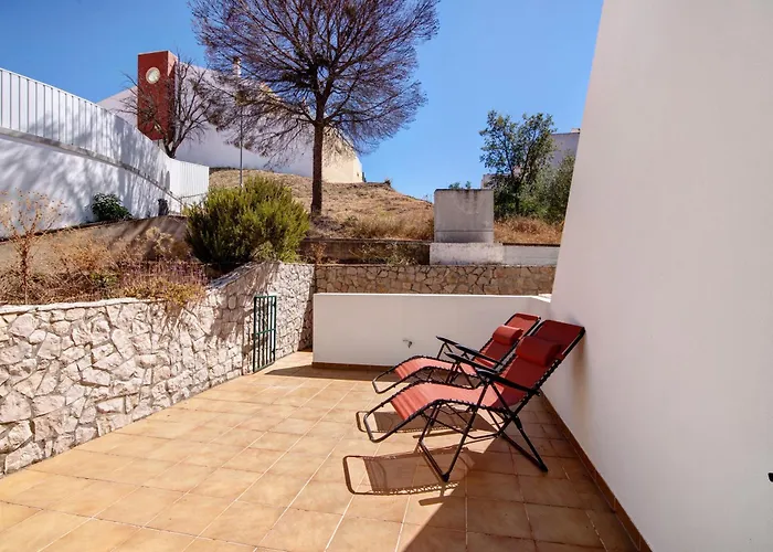 V2 A 400 M Da Da Falesia Ferienhaus *