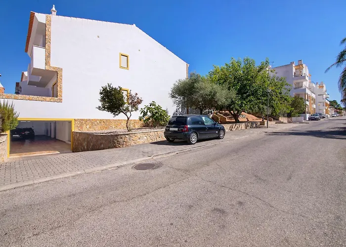 V2 A 400 M Da Da Falesia Ferienhaus *