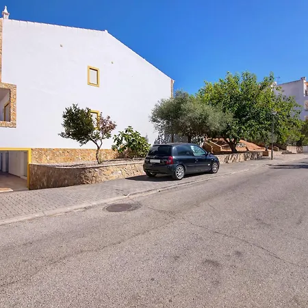 V2 A 400 M Da Da Falesia Vakantiehuis *