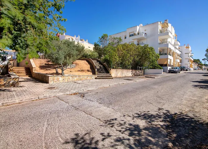 V2 A 400 M Da Da Falesia 度假居